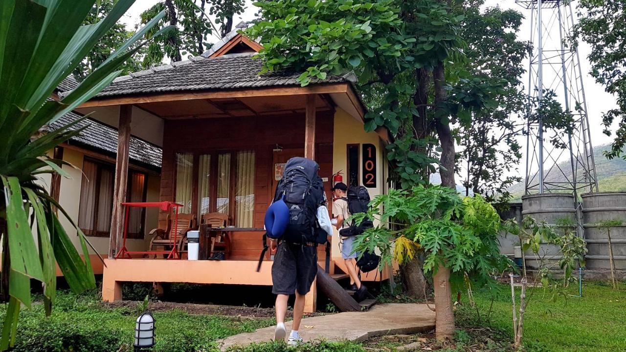 Brick House Hostel Pai Extérieur photo